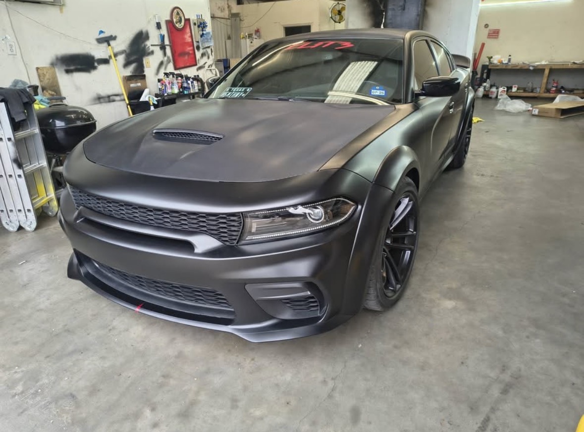 Dodge Charger Widebody · Satin Black