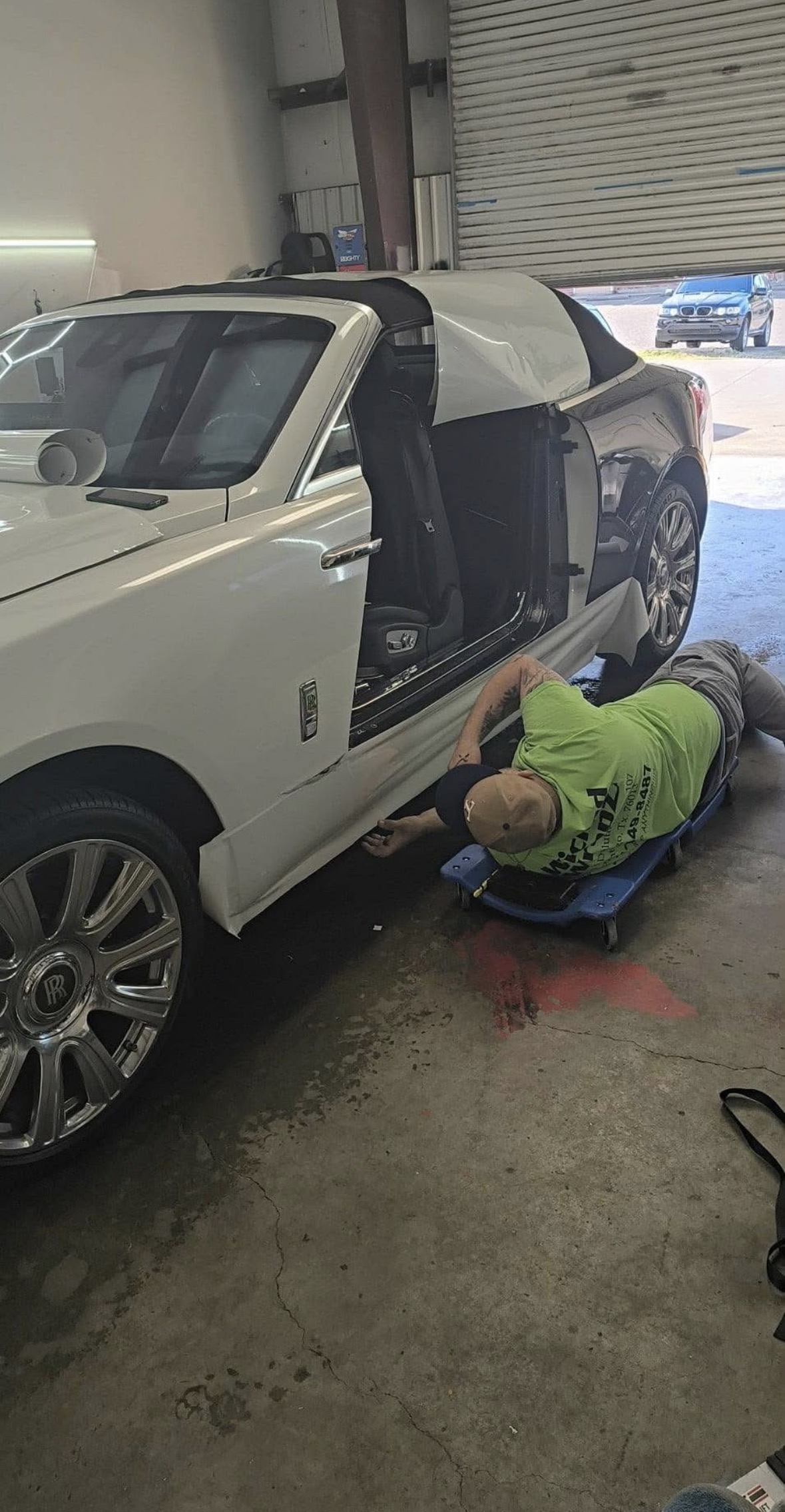 Rocker Panel Install · Rolls-Royce